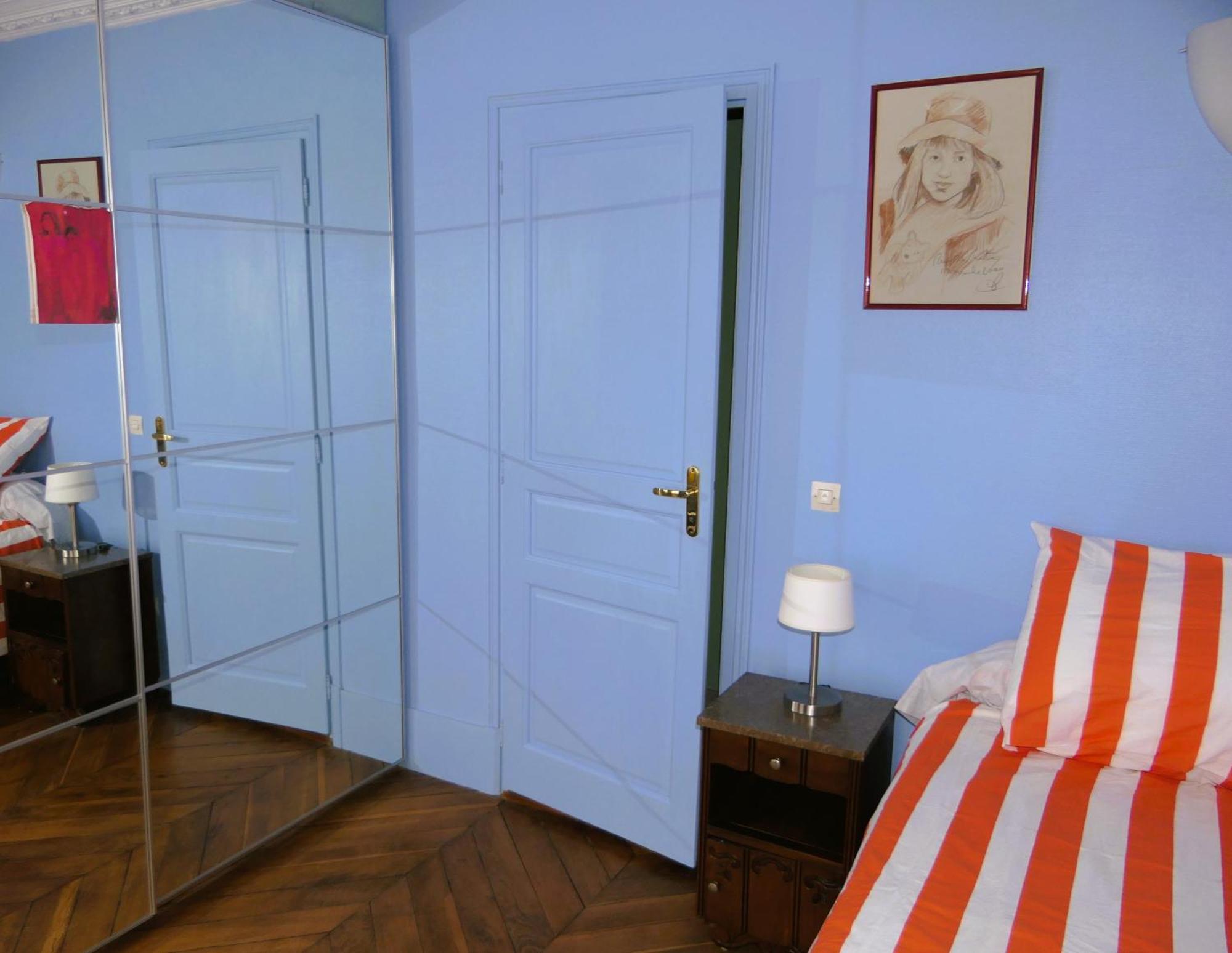 Bergere Opera Trevise - 2 Connecting Rooms With Private Bathroom And 1 Study Room - 35 M2 Париж Екстер'єр фото
